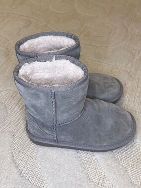UGG Kids Gray Shearling-Lined Short Boots